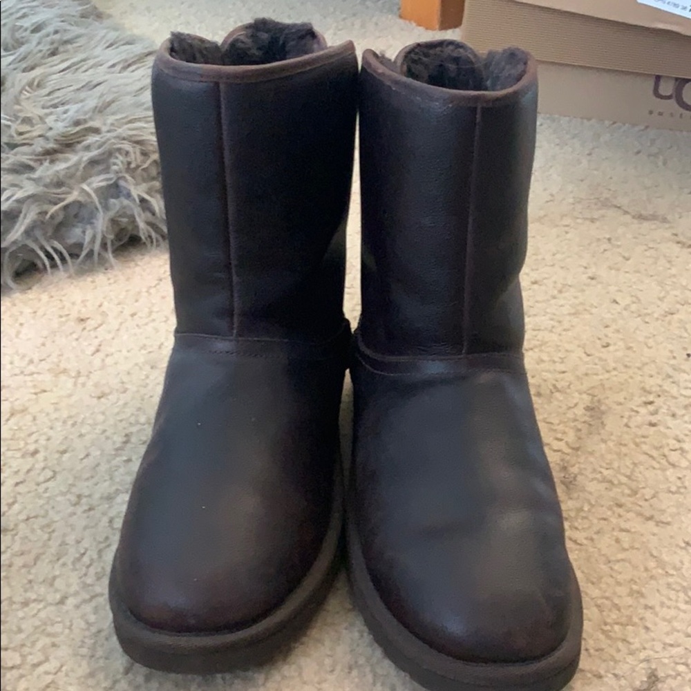 UGG Dark Brown Boots  LEATHER